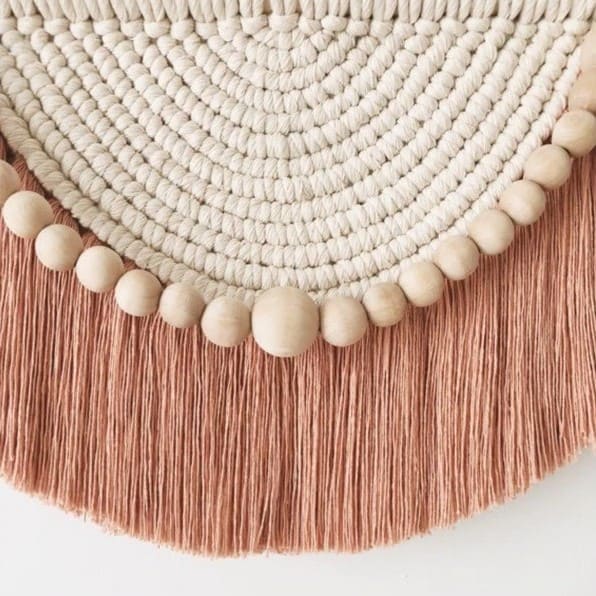 Macramé Mural Macramé mural chic avec perles élégantes