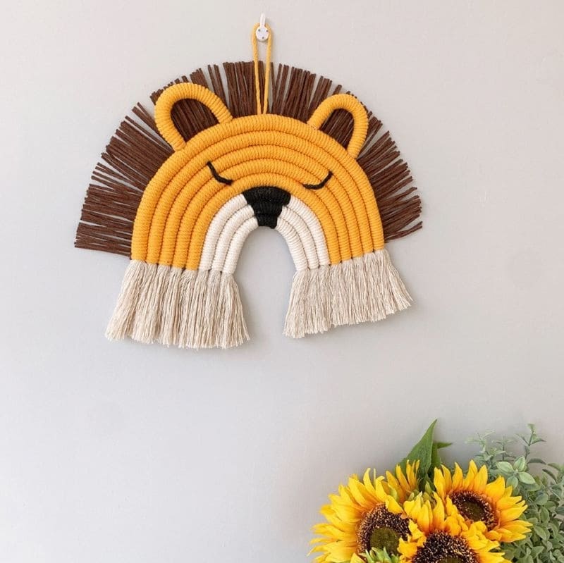 Arc-en-ciel macramé Arc-en-ciel Macramé : Décoration Bébé Élégante