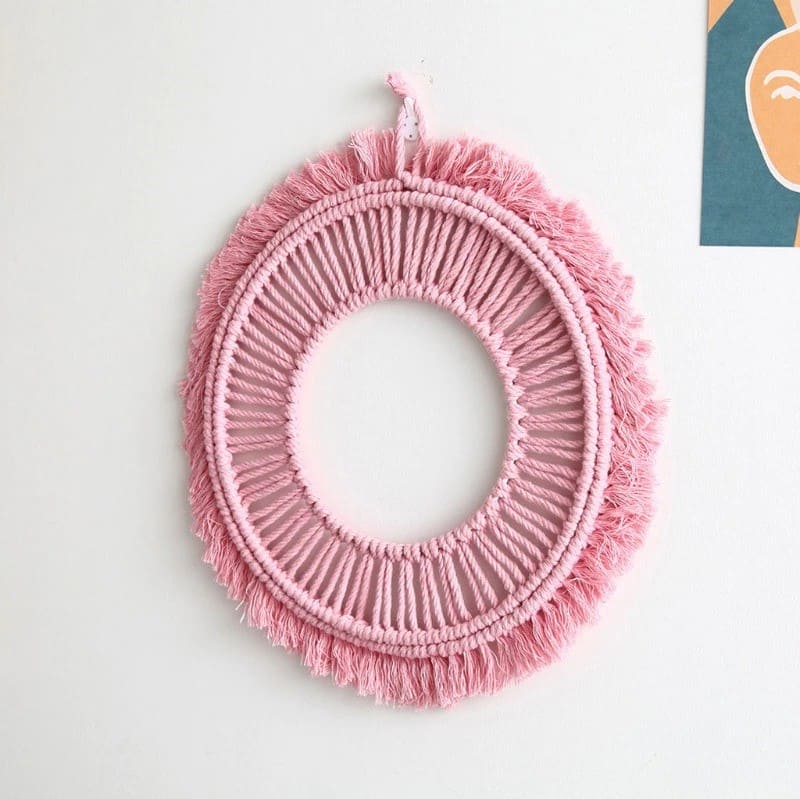Cadre Macramé Miroir Rose en Macramé Élégant