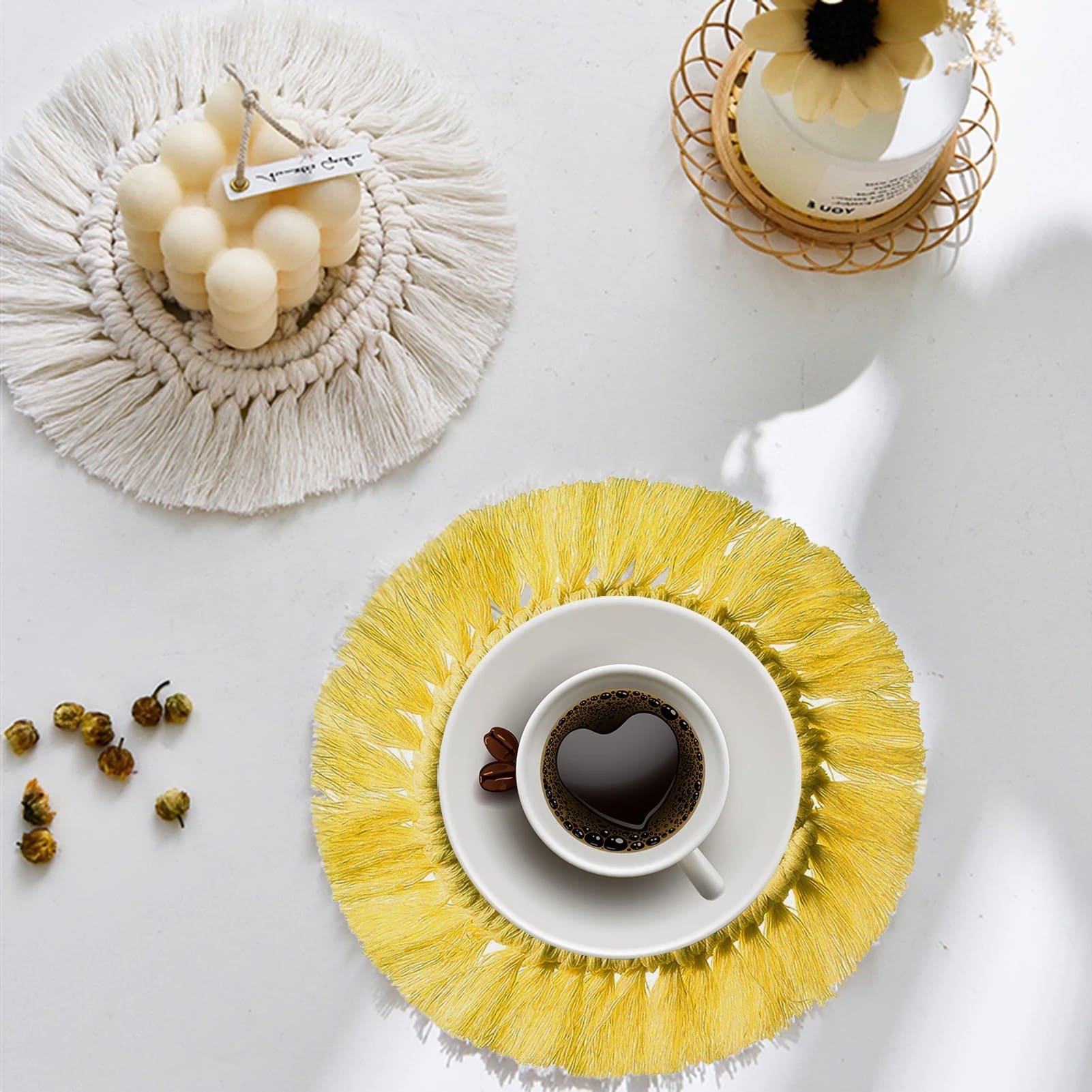 Dessous de Verre Macramé Dessous de verre en Macramé aux couleurs tendances