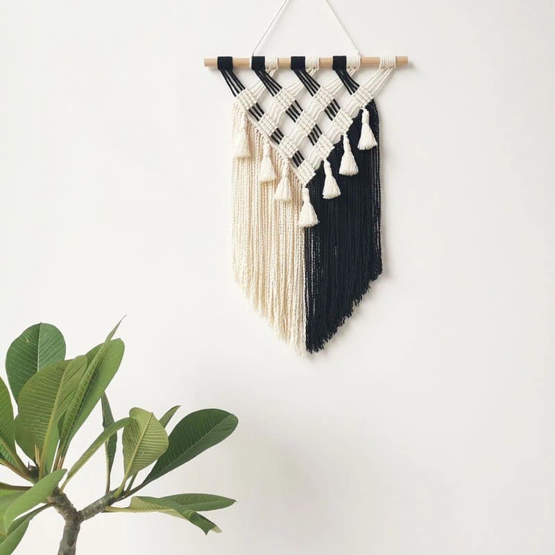Macramé Mural Macramé mural chic en noir et blanc