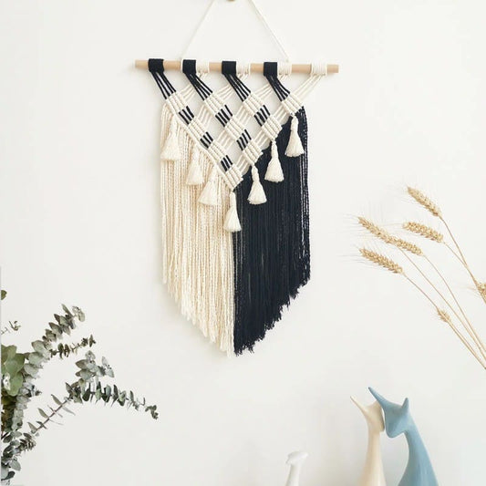 Macramé Mural Macramé mural chic en noir et blanc